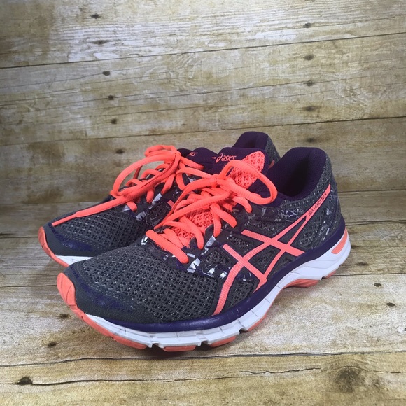 Asics Shoes - ASICS gel Excite 4 Womens shoes Sz 7.5